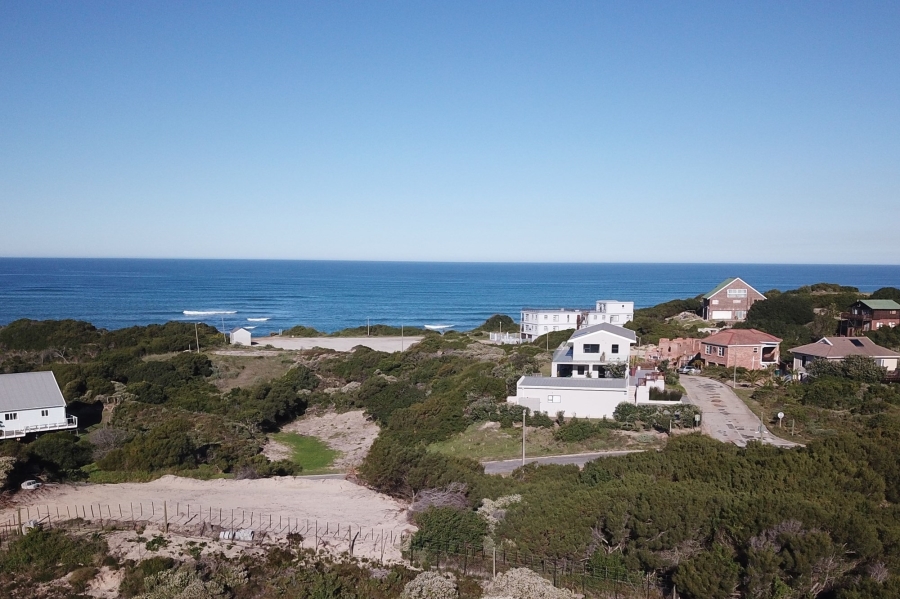 0 Bedroom Property for Sale in Paradise Beach Eastern Cape